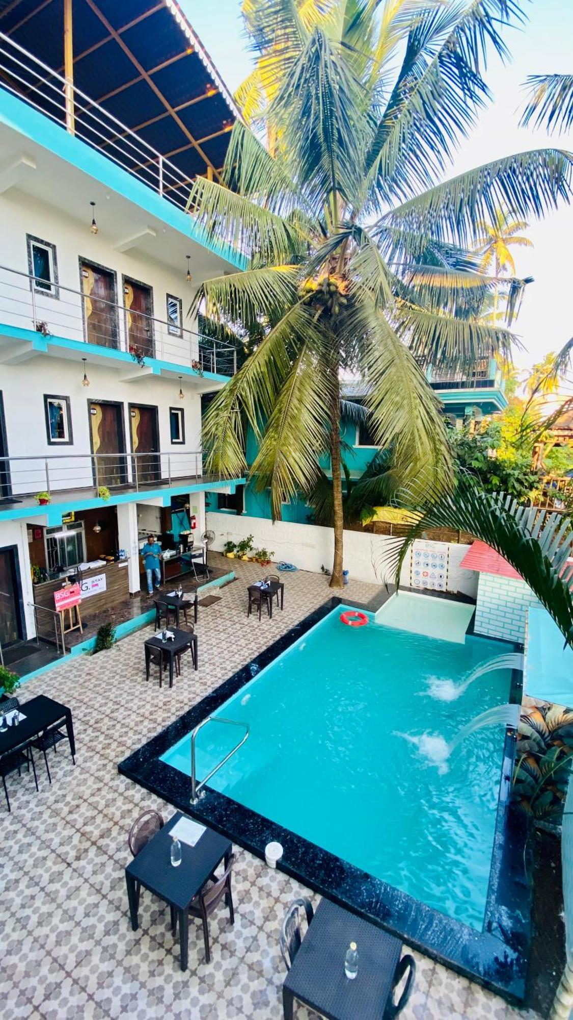 Bsg Stay - Turtle Beach Morjim Goa Exterior photo