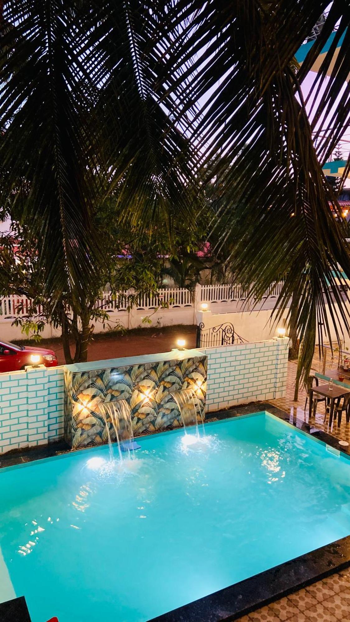 Bsg Stay - Turtle Beach Morjim Goa Exterior photo